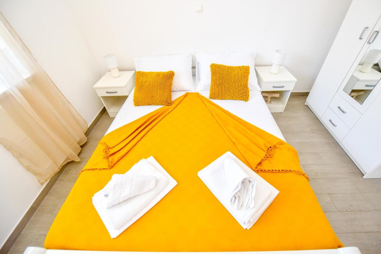 Apartments Yoko Novalja Extérieur photo
